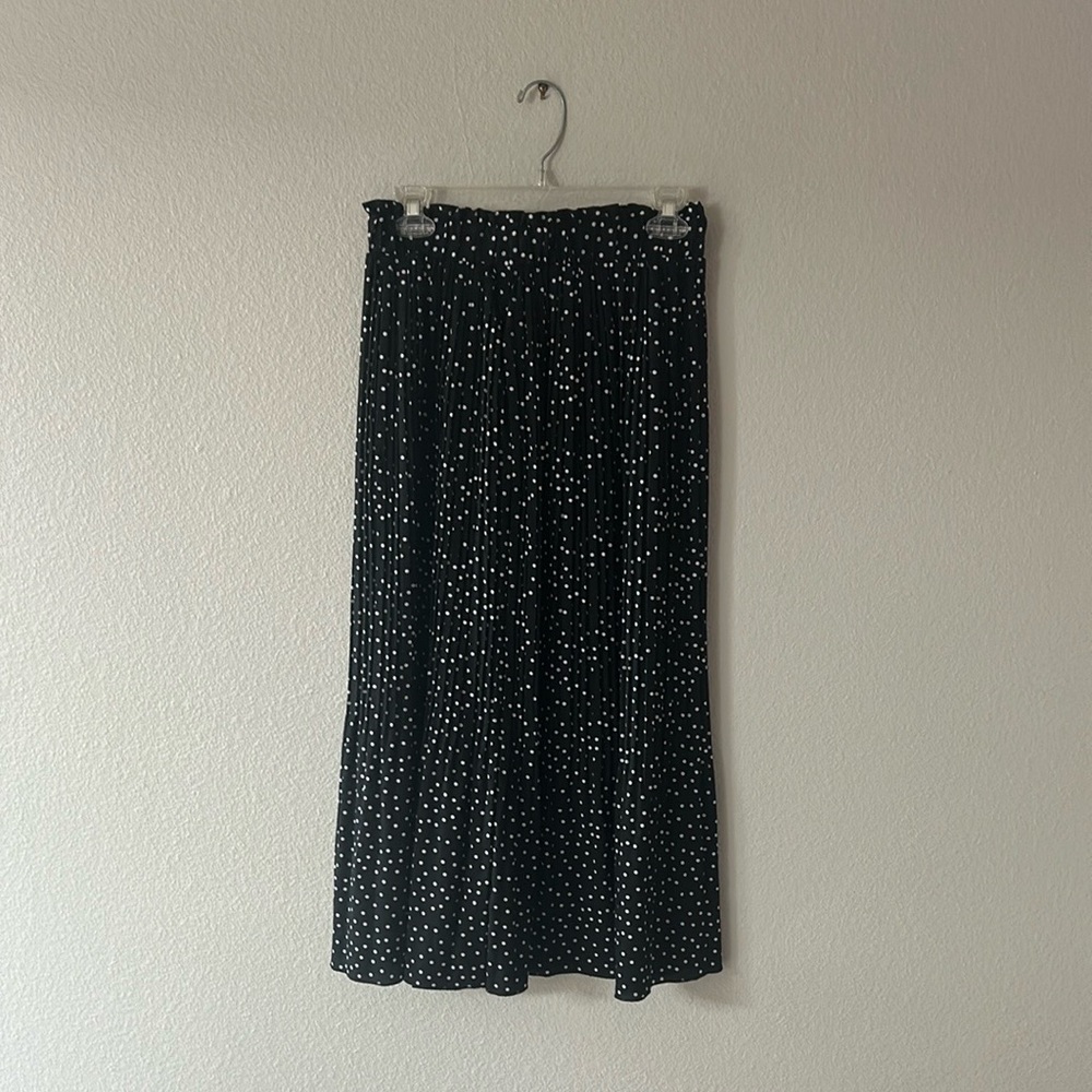Black and White Polka Dot Midi Skirt, size M